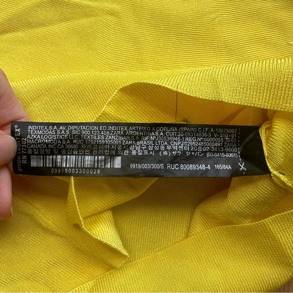 Zara Yellow off the shoulder ruffle crop top - Picture 6 of 6